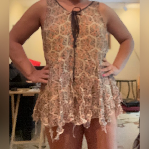 Free People, Floral Tops, Size Large - Picture 5 of 7